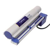 Typhoon ATEX da Simco-Ion com barra P-Sh-N-EX ou Performax IQ Easy EX para neutralização de estática e limpeza com ar ionizado.